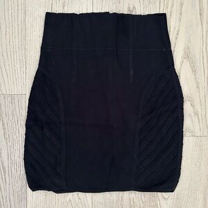 Wilfred Skirt from Aritzia